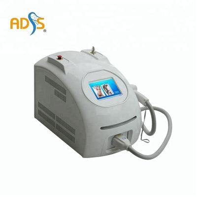 755nm 808nm 1064nm آلة إزالة الشعر بالليزر ديود للعيادة / الصالونات