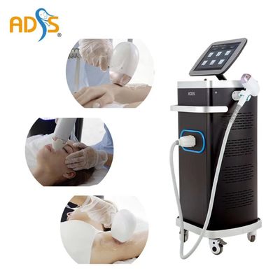 آلة إزالة الشعر بالليزر التجارية الشعبية 1600W 1-120J / Cm2
