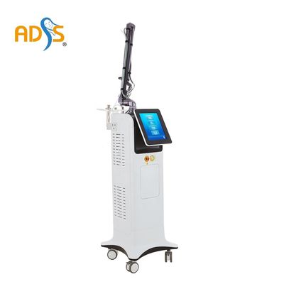 آلة إزالة الندب بالليزر CO2 الجزئي 60W 22 * ​​35mm 12 * 20mm حجم البقعة
