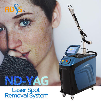 Q Switch ND Yag Laser Machine 1064nm 532nm آلة إزالة الوشم الجمال